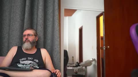 Cheesburger Jesus and whoever showed up. online show from 12.14.24