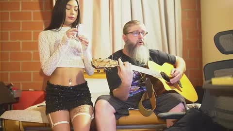 Cheesburger Jesus and whoever showed up. online show from 10.04.25