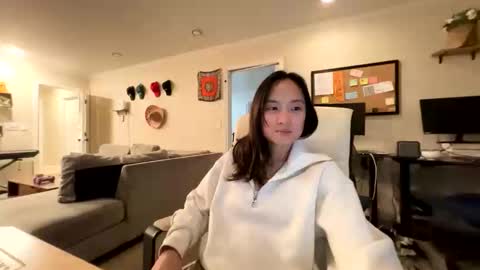 Snapshot of chellybear101 chatting on 11.05.25 chellybear101 online show from 11.05.25