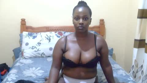 Snapshot of chelsdiva chatting on 06.14.26 chelsdiva online show from 06.14.26