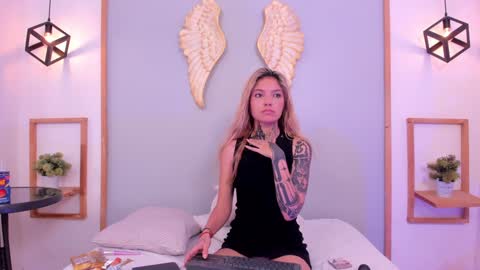 Snapshot of chelseadalea chatting on 12.22.24 Chelsea online show from 12.22.24