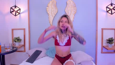 Snapshot of chelseadalea chatting on 12.25.24 Chelsea online show from 12.25.24