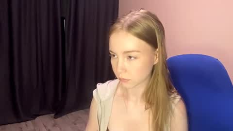 Snapshot of chelsieliebler chatting on 06.20.26 Sofi online show from 06.20.26