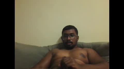Snapshot of chennaibull1011 chatting on 04.27.26 chennaibull1011 online show from 04.27.26