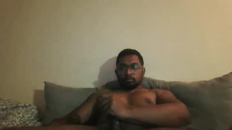 Snapshot of chennaibull1011 chatting on 05.30.26 chennaibull1011 online show from 05.30.26