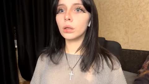 Snapshot of cherriezordan chatting on 12.20.25 Eva online show from 12.20.25