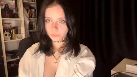 Snapshot of cherriezordan chatting on 01.09.26 Eva online show from 01.09.26