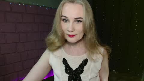 Snapshot of cherry_blossomsx chatting on 04.29.26 thanks guys see you tomorrow online show from 04.29.26