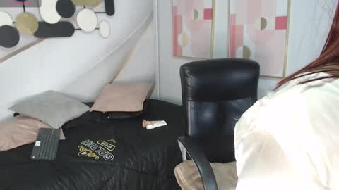 Snapshot of cherry_gh1 chatting on 02.24.25 cherry online show from 02.24.25