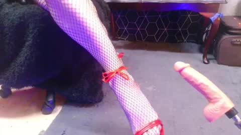 Snapshot of cherry_heels chatting on 06.07.26 Cherry Heels online show from 06.07.26