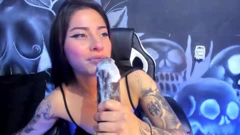 Snapshot of cherry_jenklins87 chatting on 07.20.26 cherry jenklins87 online show from 07.20.26
