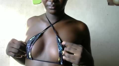 Snapshot of cherry_kissxx chatting on 02.06.26 Ruth online show from 02.06.26