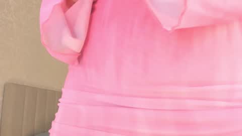 Snapshot of cherry_misaki chatting on 01.22.25 misaki online show from 01.22.25