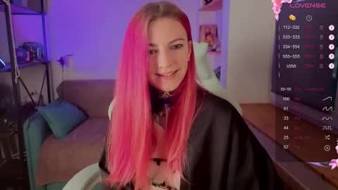 Roxy online show from 11.18.25