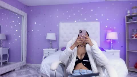 Sussan Cherry  online show from 02.18.25