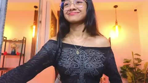 Snapshot of cherry_vixen_ chatting on 04.18.26 Sery online show from 04.18.26