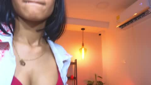 Snapshot of cherry_vixen_ chatting on 04.20.26 Sery online show from 04.20.26