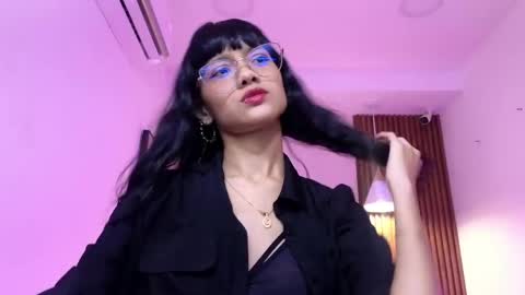 Snapshot of cherry_vixen_ chatting on 05.06.26 Sery online show from 05.06.26
