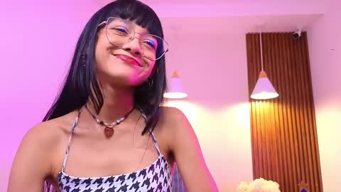 Snapshot of cherry_vixen_ chatting on 05.28.26 Sery online show from 05.28.26