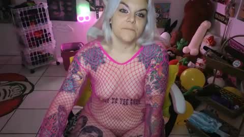 Snapshot of cherryb0mbb0mb chatting on 12.03.24 CherryBombBomb online show from 12.03.24