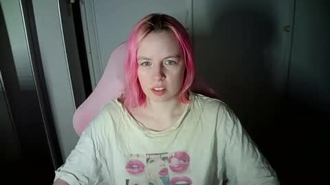Snapshot of cherrybaby_0 chatting on 04.30.26 cherrybaby_0 online show from 04.30.26