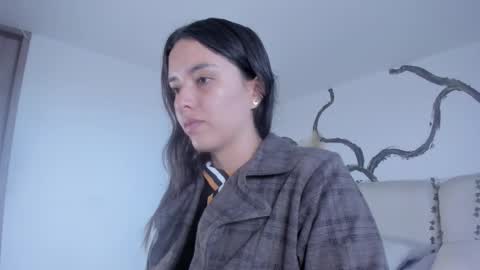 Snapshot of cherrybombs_ chatting on 12.05.25 Cherry online show from 12.05.25