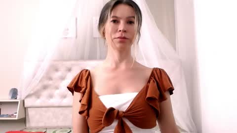 Anna online show from 01.17.25