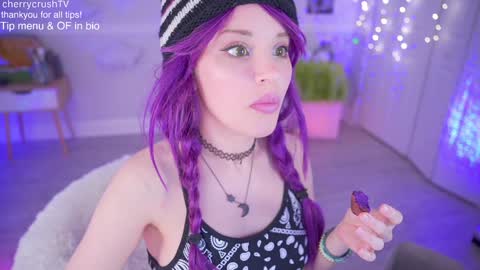 Snapshot of cherrycrush chatting on 02.20.26 Cherry Crush online show from 02.20.26