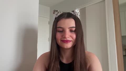 Snapshot of cherryelin chatting on 12.26.24 Lina online show from 12.26.24