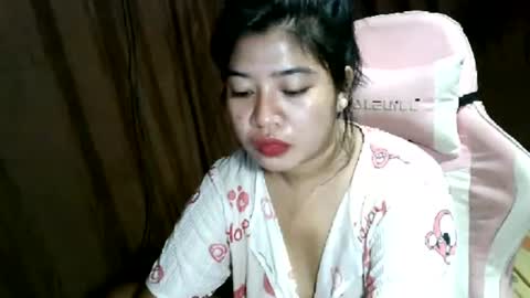 Snapshot of cherrykisses29 chatting on 07.23.26 Cherry online show from 07.23.26