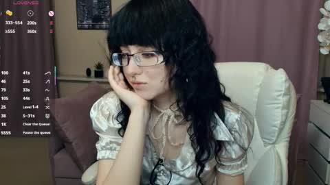 Snapshot of cherrylanding chatting on 05.13.26 Isabel online show from 05.13.26