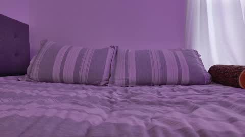 Cheravona   CherryVonFairy online show from 09.17.25