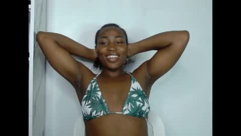 Snapshot of cherrywetpussy chatting on 06.10.26 cherrywetpussy online show from 06.10.26
