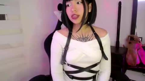 Cherry  online show from 02.14.25