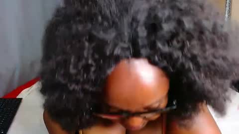 Snapshot of cherryyummy69 chatting on 12.15.24 cherryyummy69 online show from 12.15.24