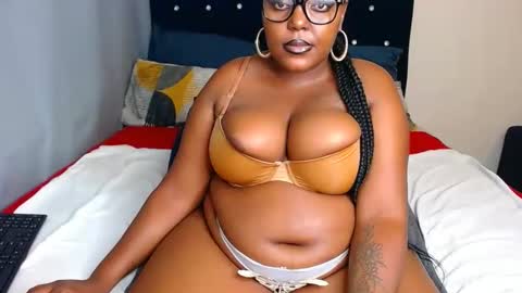 Snapshot of cherryyummy69 chatting on 02.12.25 cherryyummy69 online show from 02.12.25