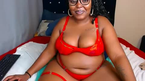 Snapshot of cherryyummy69 chatting on 02.20.25 cherryyummy69 online show from 02.20.25