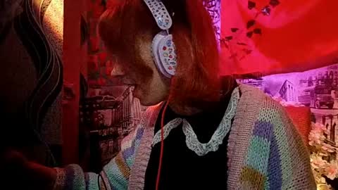 Snapshot of cherylegibbings chatting on 04.08.26 Janett online show from 04.08.26