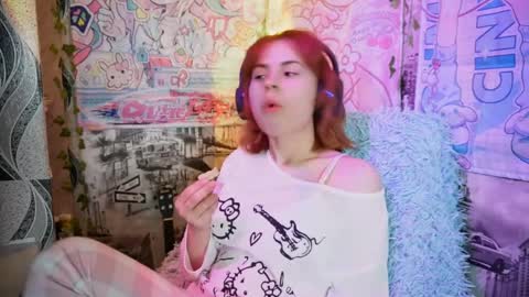 Snapshot of cherylegibbings chatting on 04.10.26 Janett online show from 04.10.26