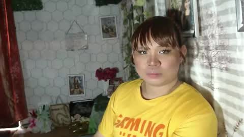 Snapshot of chescahotxxxl chatting on 04.21.26 chescahotxxxl online show from 04.21.26