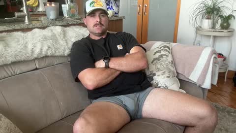 Snapshot of chetbosworth chatting on 09.22.25 Cheta online show from 09.22.25