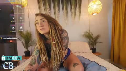 Chevi Blue online show from 02.06.25