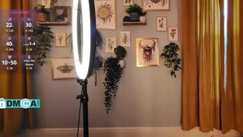 Chevi Blue online show from 10.21.25