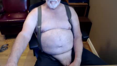 Snapshot of chgodad chatting on 11.06.25 chgodad online show from 11.06.25