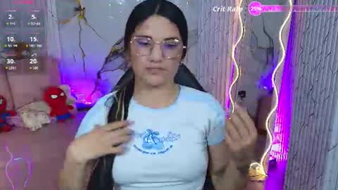 Snapshot of chiara_tay chatting on 06.17.26 Chiara online show from 06.17.26