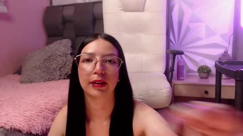 Snapshot of chiaraa_fiore chatting on 02.18.25 Chiara online show from 02.18.25