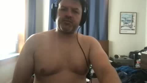 Snapshot of chicagoguy7183 chatting on 05.16.26 chicagoguy7183 online show from 05.16.26