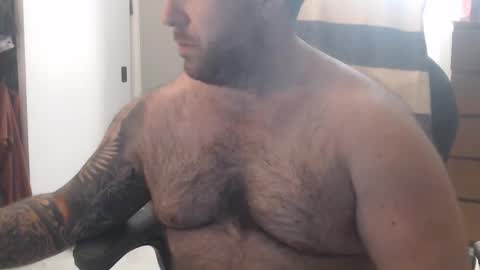 Snapshot of chicagoguy86 chatting on 05.16.26 Chicagoguy86 aka Benny Cooper online show from 05.16.26