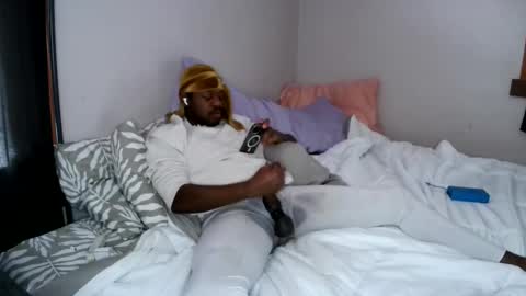 Snapshot of chicagothirdleg chatting on 01.31.26 Que online show from 01.31.26