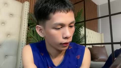 Snapshot of chick_renz chatting on 07.04.26 chick_renz online show from 07.04.26